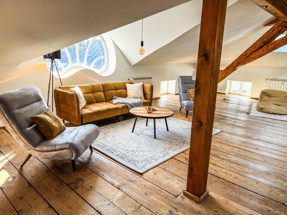 Loft-Wohnung Im Herzen Von Prien - 100M2 - Smarttv Buitenkant foto