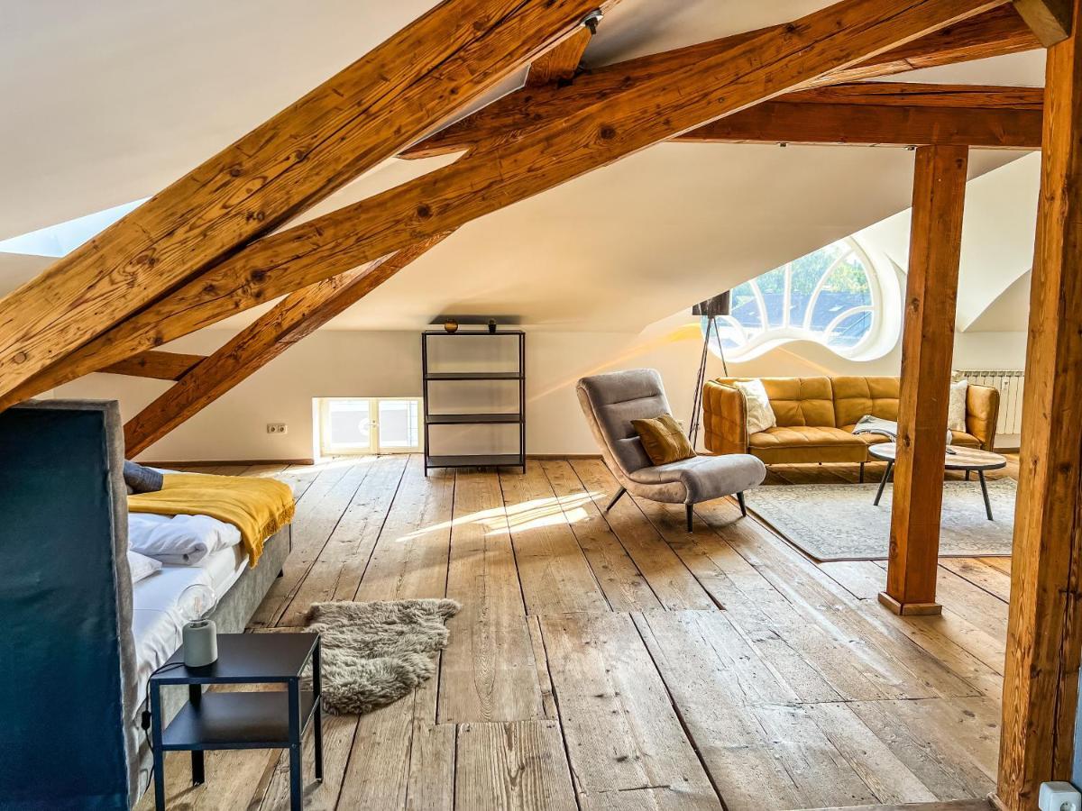 Loft-Wohnung Im Herzen Von Prien - 100M2 - Smarttv Buitenkant foto