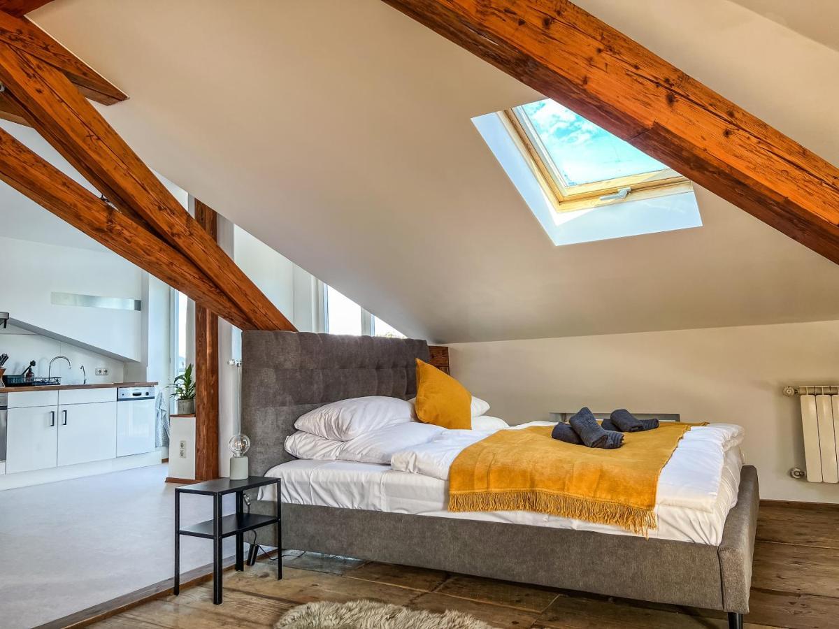 Loft-Wohnung Im Herzen Von Prien - 100M2 - Smarttv Buitenkant foto