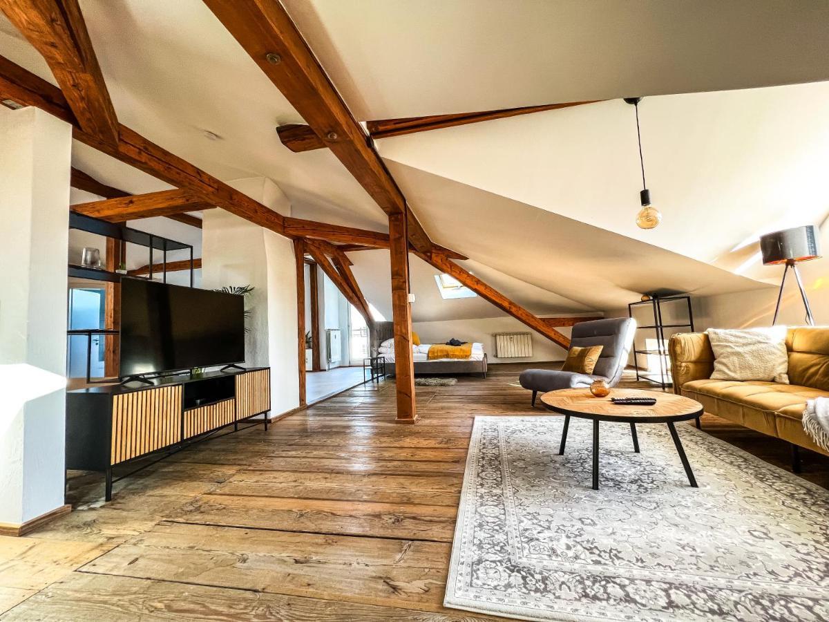 Loft-Wohnung Im Herzen Von Prien - 100M2 - Smarttv Buitenkant foto