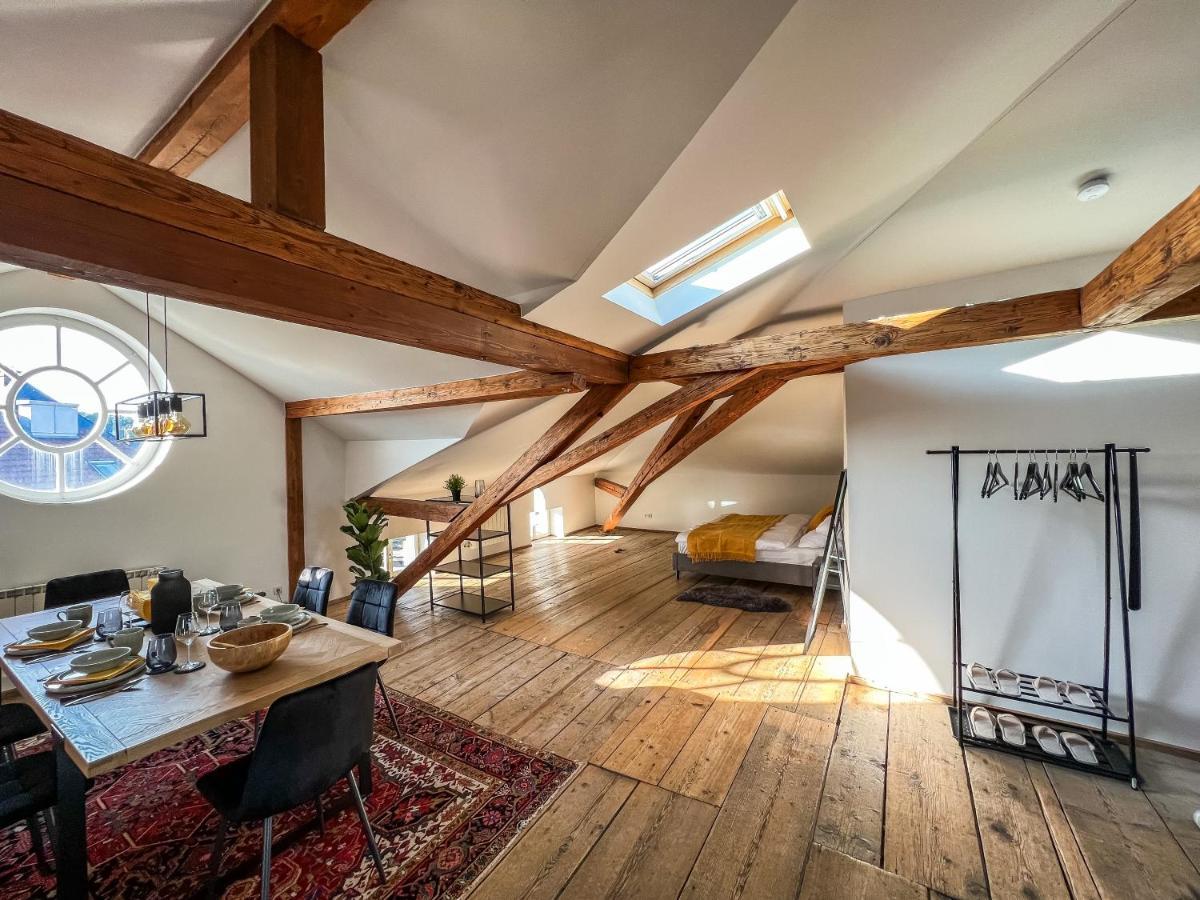 Loft-Wohnung Im Herzen Von Prien - 100M2 - Smarttv Buitenkant foto