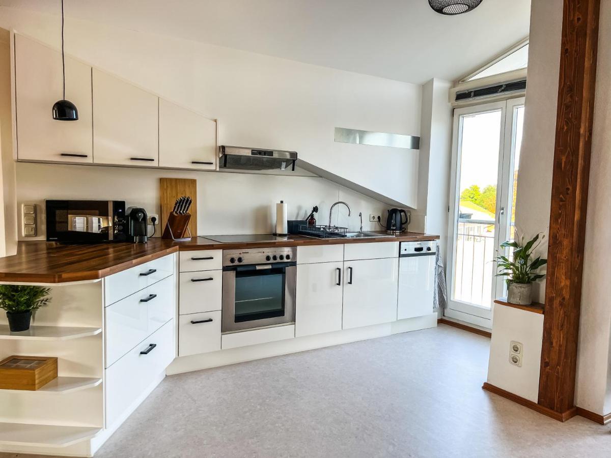 Loft-Wohnung Im Herzen Von Prien - 100M2 - Smarttv Buitenkant foto